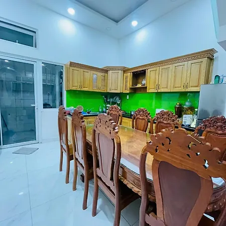 Trieu Vu House Bed & Breakfast